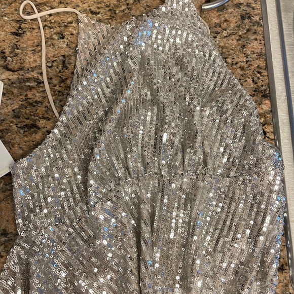 Zara silver sequin halter top size small - Picture 5 of 5